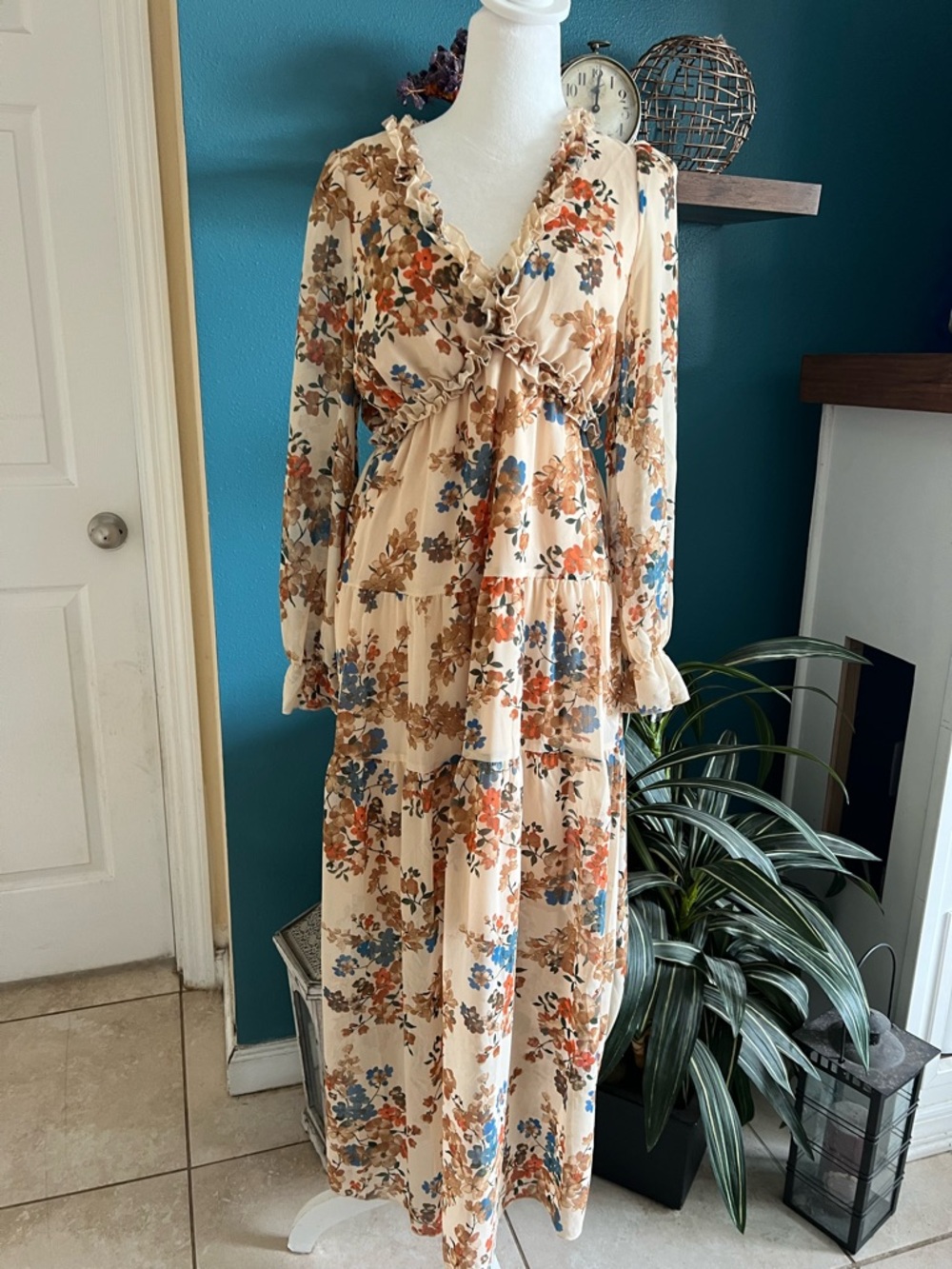 Amazon Cream Cottagecore Floral Ruffle V-Neck Maxi Dress - Picture 1 of 3